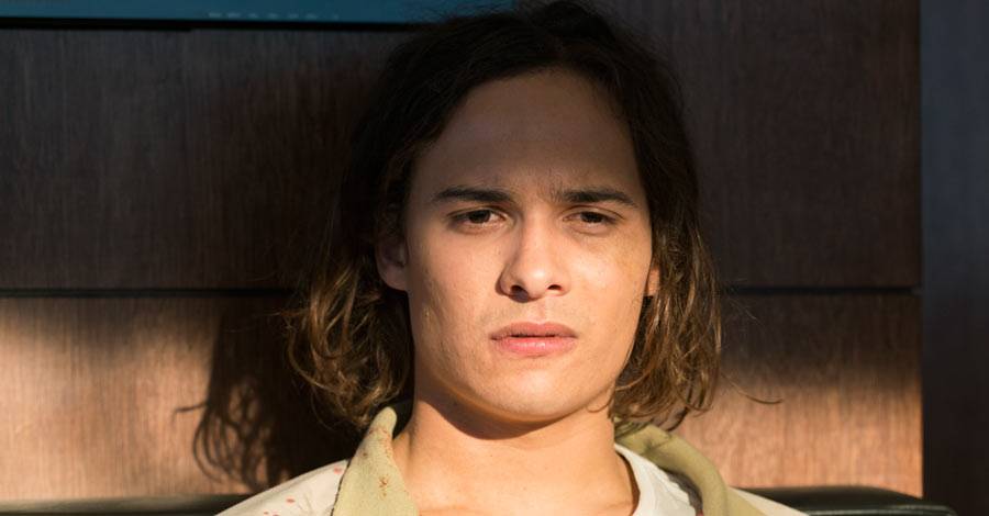 Fear The Walking Deads Dillane Dives into ZombieInfested Waters in Season 2 Fear The Walking Deads Dillane Dives into ZombieInfested Waters in Season 2